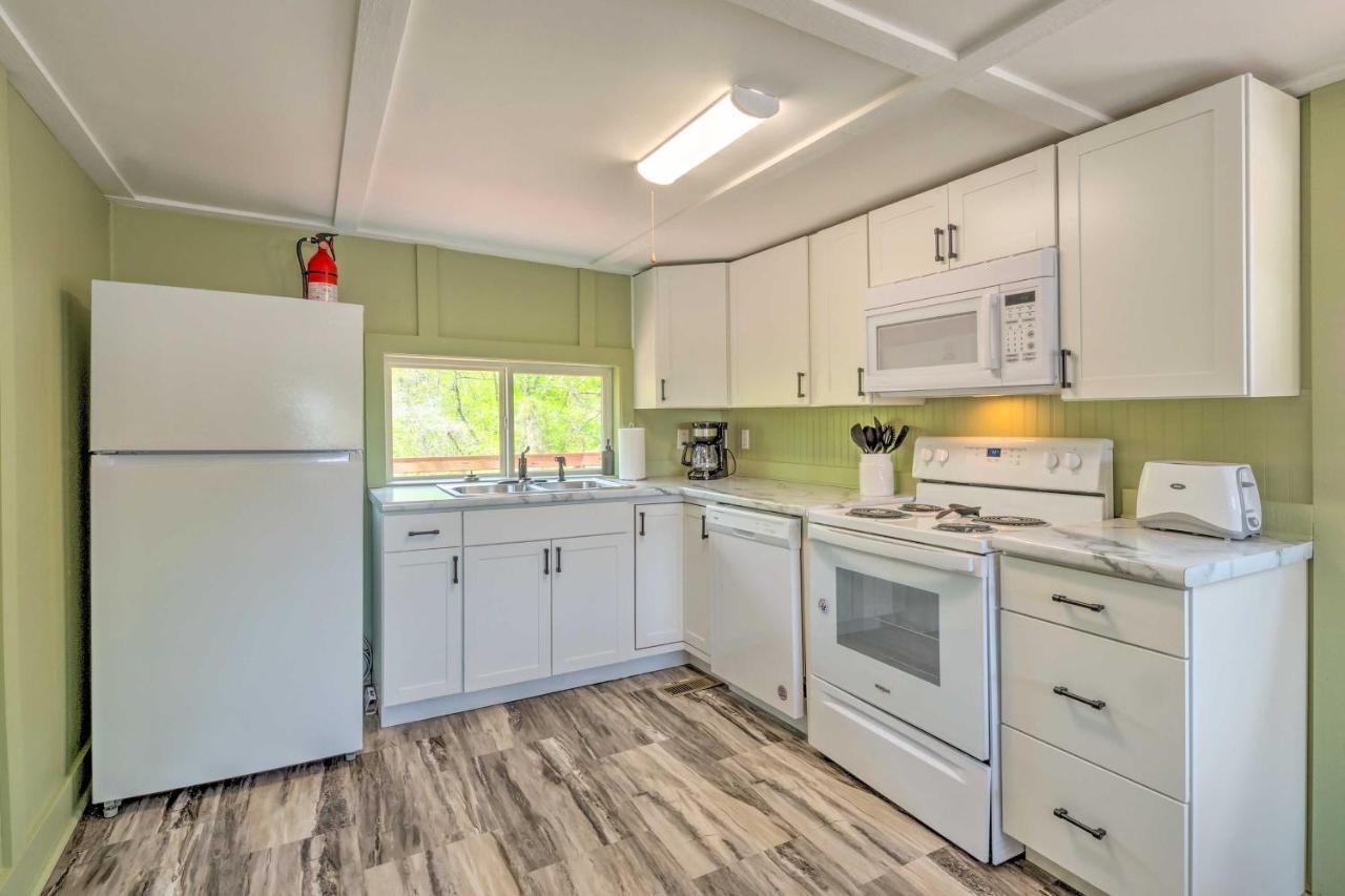 Stunning 2-Building Rental - Walk To Marina! Celina Bagian luar foto
