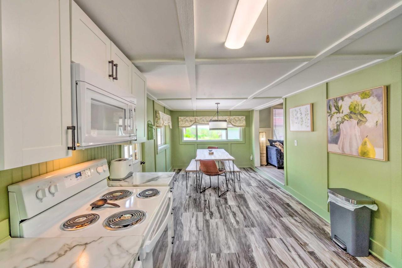 Stunning 2-Building Rental - Walk To Marina! Celina Bagian luar foto