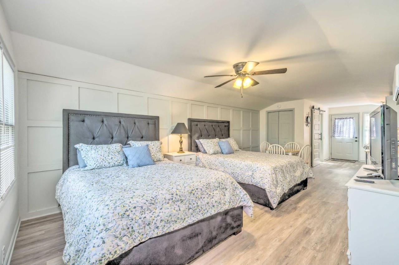 Stunning 2-Building Rental - Walk To Marina! Celina Bagian luar foto